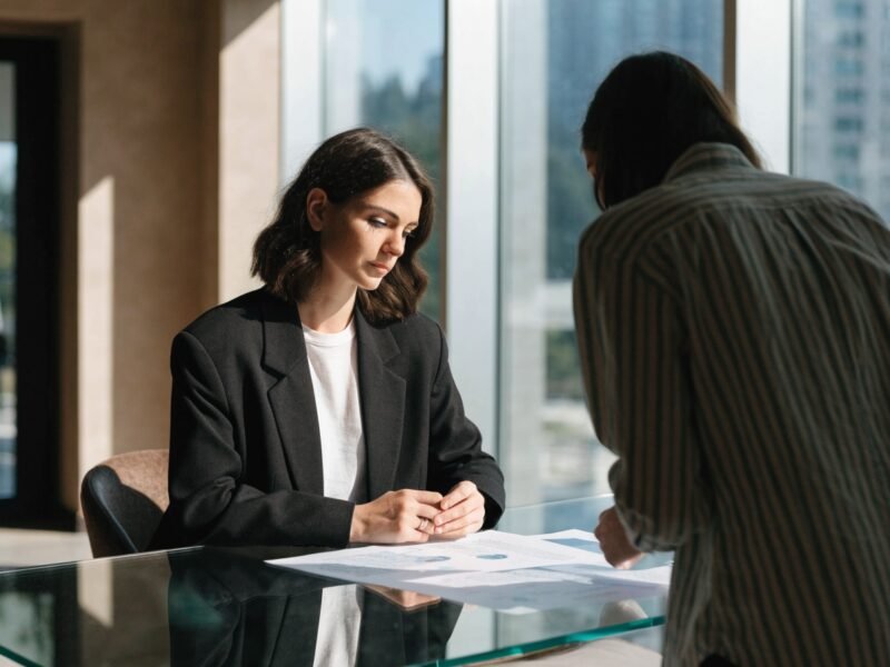 Consultoria em marketing digital e estratégias de vendas